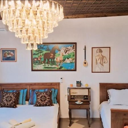 Guesthouse Alvaro Kadiu Berat Esterno foto