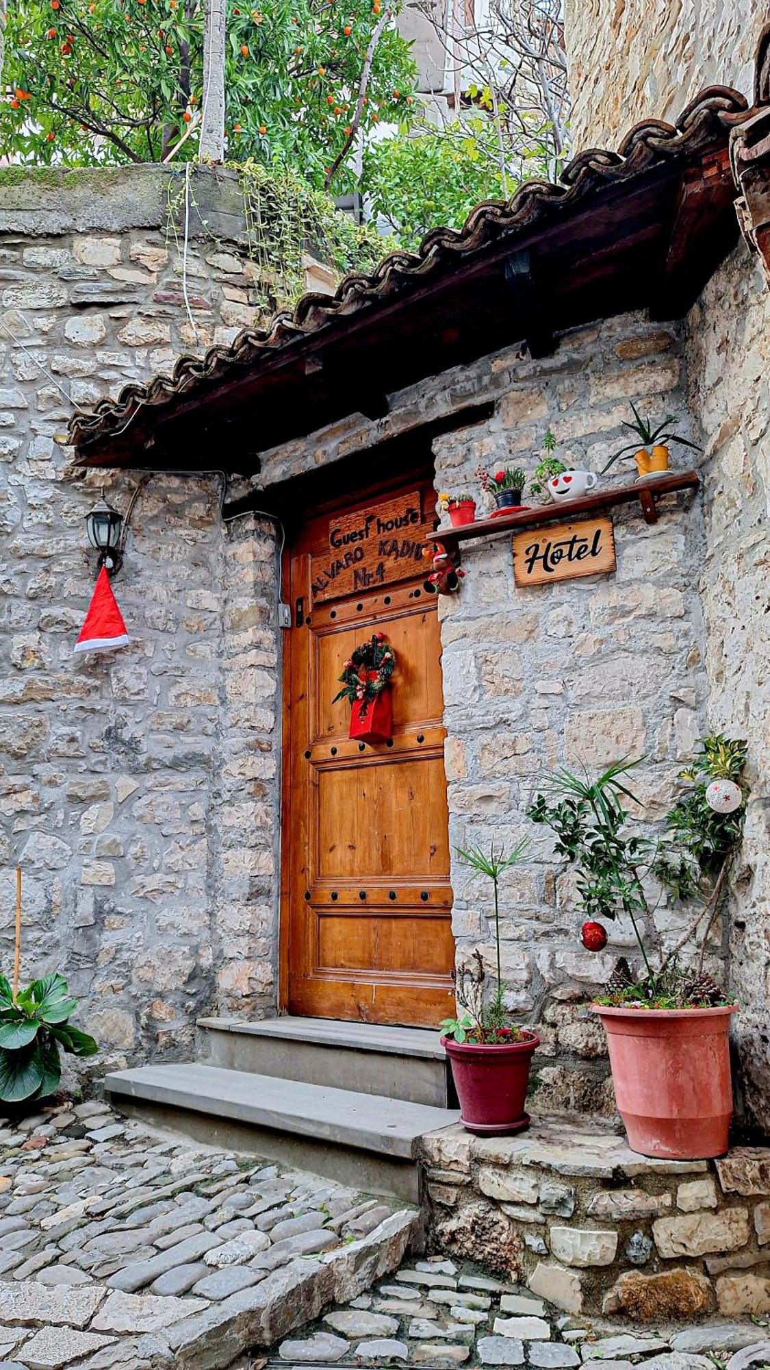 Guesthouse Alvaro Kadiu Berat Esterno foto